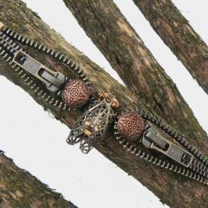 Steampunk Bracelet - Zipper Bracelet - Cicada..
