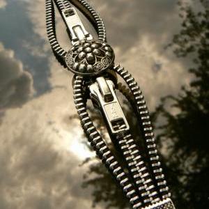 Steampunk Bracelet - Zipper Bracelet -silver..