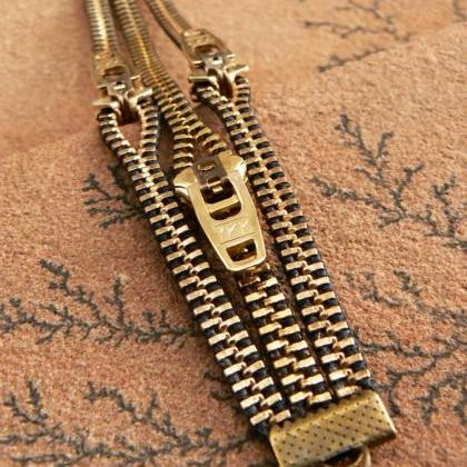Uno Dos Tres Zipper Bracelet - Steampunk Bracelet..